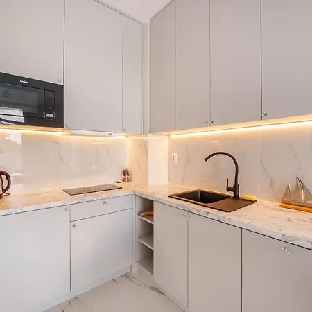 Messa White Ii Z Basenem Letnim By Holidaysun Apartamento Sianożęty