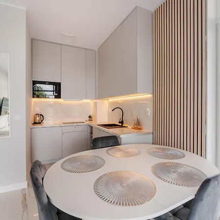 Messa White Ii Z Basenem Letnim By Holidaysun Sianożęty